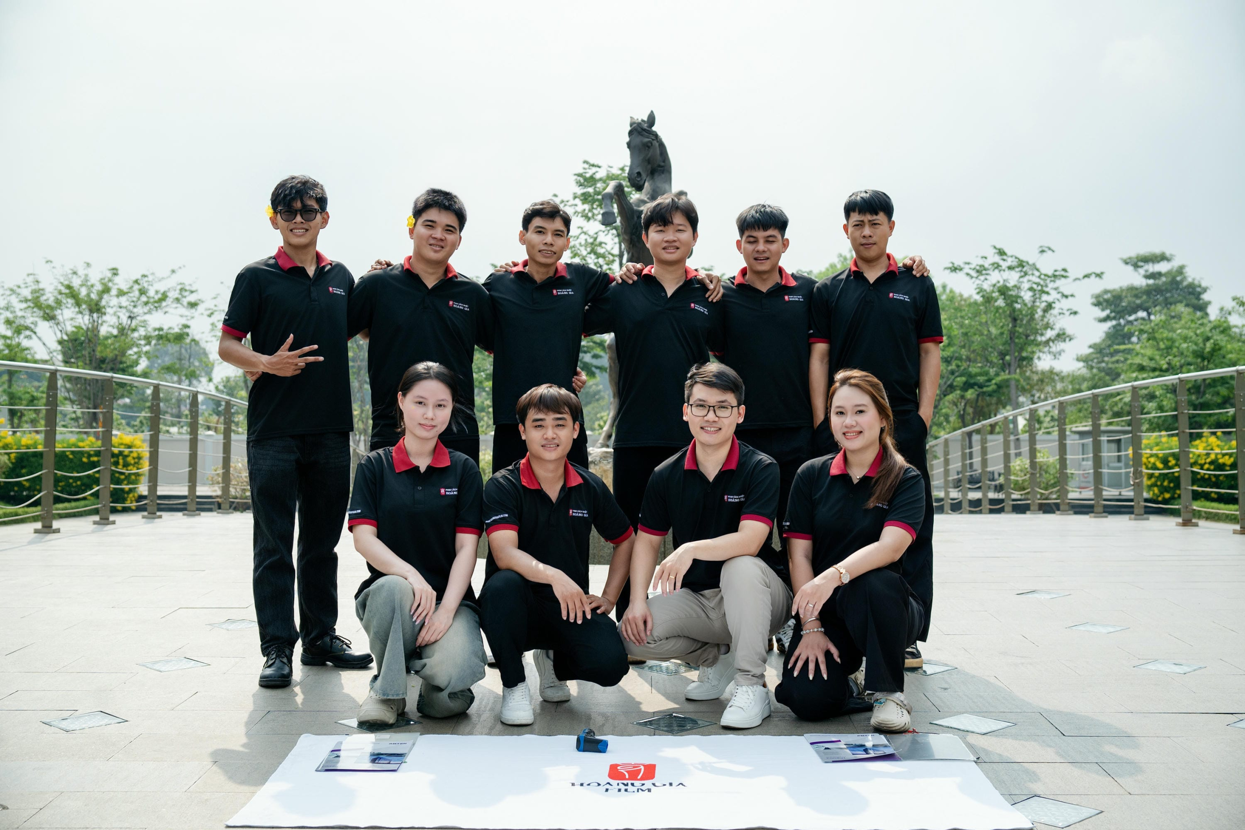 Đội ngũ Công ty Phim Cách Nhiệt Hoàng Gia